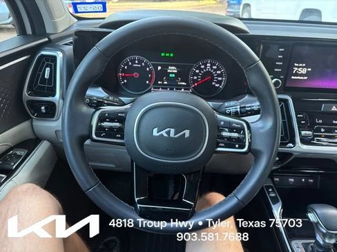 Used 2022 Kia Sorento SX FWD image 18