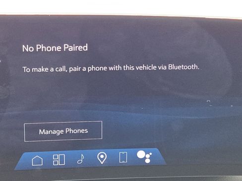 Used 2025 Cadillac XT4 Premium Luxury image 5