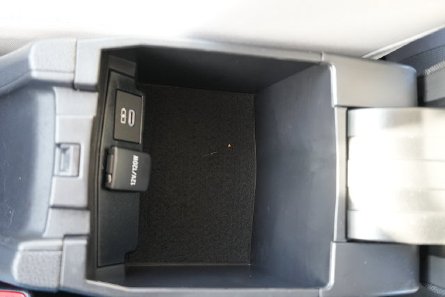 Used 2026 Toyota Corolla Cross L FWD image 37