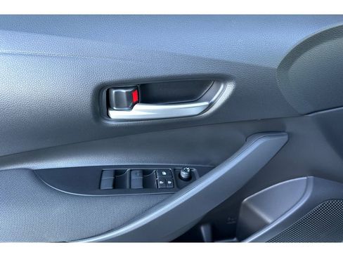 New 2026 Toyota Corolla SE image 11