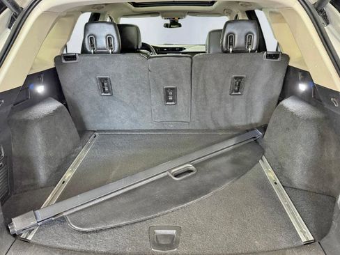 Used 2017 Cadillac XT5 Luxury w/ Driver Awareness Package image 22