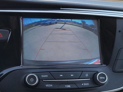Used 2020 Buick Envision Preferred image 24