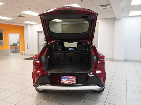 Used 2024 Buick Envista Sport Touring w/ Convenience I Package FWD image 9