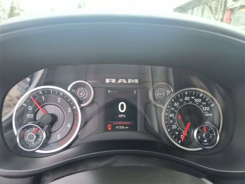 Used 2024 RAM 2500 Big Horn image 15