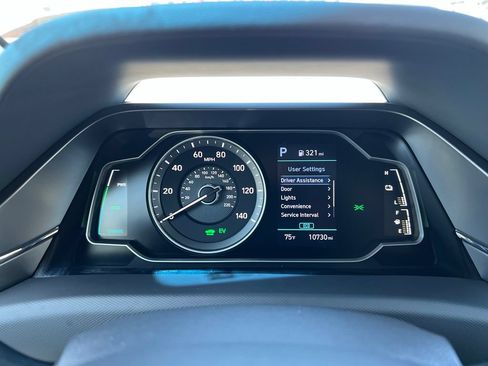 Used 2020 Hyundai Ioniq Blue FWD image 31