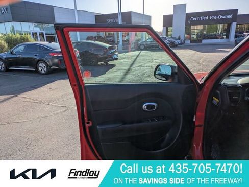 Used 2019 Kia Soul + FWD image 13