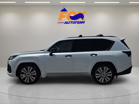 New 2026 Lexus LX 700h Luxury AWD/4WD image 2