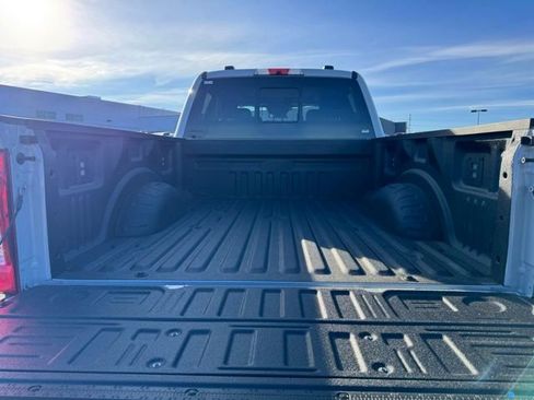 New 2026 Ford F250 XLT w/ XLT Premium Package image 19
