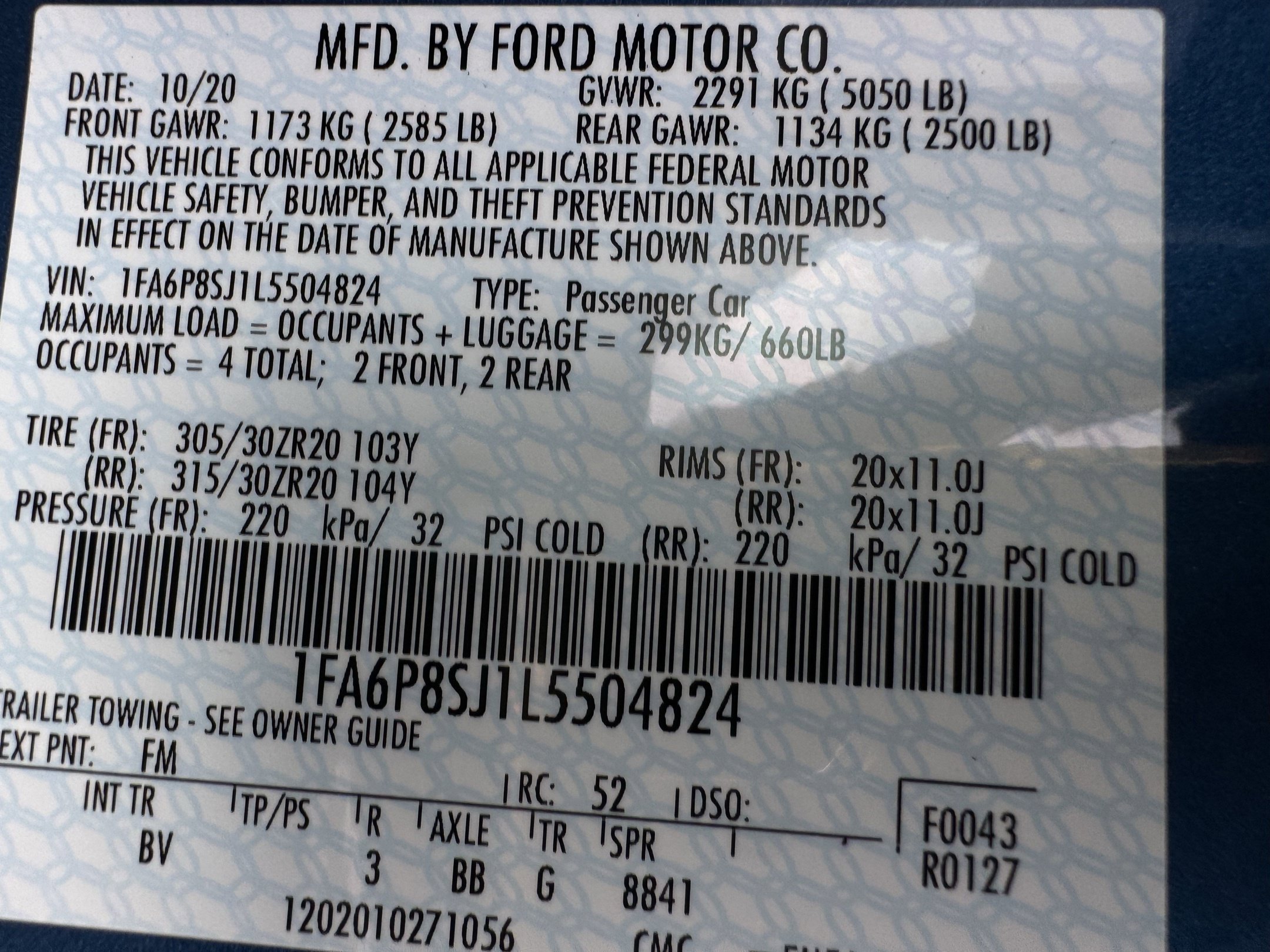 Used 2020 Ford Mustang Shelby GT500 w/ Technology Package RWD image 37