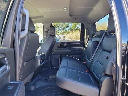 Certified 2025 Chevrolet Silverado 2500 LTZ w/ LTZ Convenience Package image 16