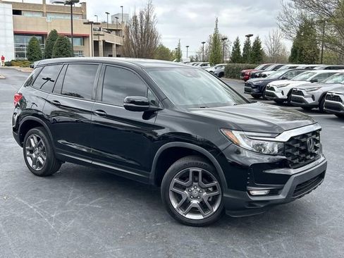 Used 2023 Honda Passport EX-L image 2