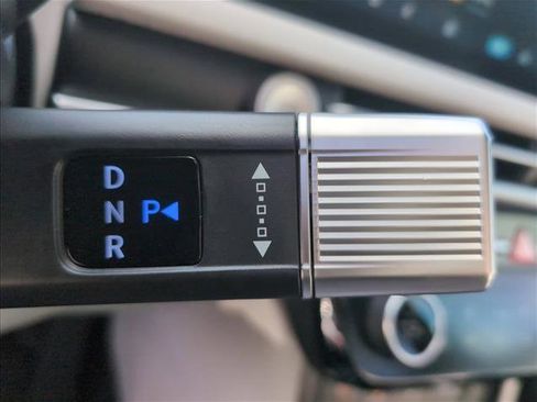 New 2026 Hyundai Tucson Limited image 15