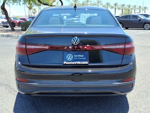 Used 2025 Volkswagen Jetta Sport FWD image 6