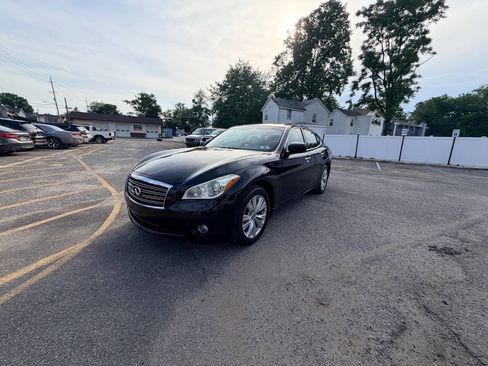 Used 2011 INFINITI M37 x w/ Premium Pkg AWD/4WD image 39