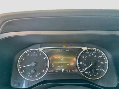 Used 2024 Nissan Pathfinder S FWD image 13