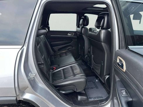 Used 2015 Jeep Grand Cherokee Limited image 18