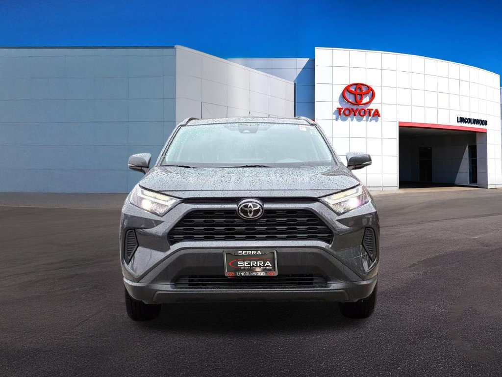 Used 2024 Toyota RAV4 XLE AWD/4WD image 8