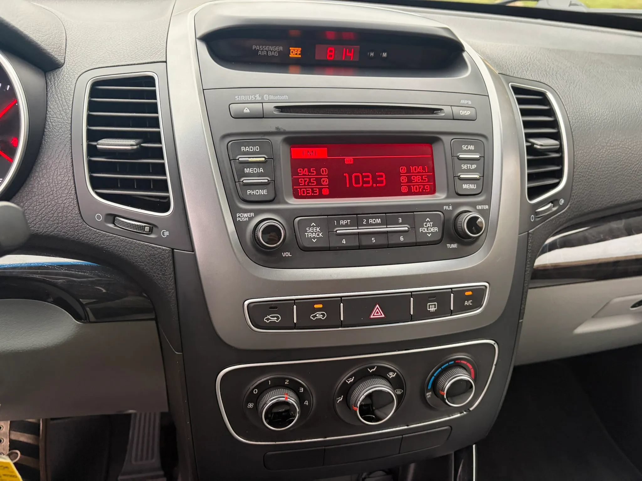 Used 2014 Kia Sorento LX FWD image 11