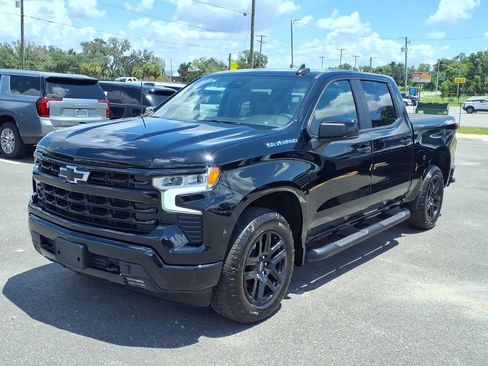 Used 2024 Chevrolet Silverado 1500 RST w/ Protection Package AWD/4WD image 3
