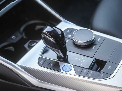 Used 2022 BMW M340i image 16