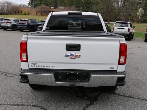 Used 2017 Chevrolet Silverado 1500 LTZ w/ LTZ Plus Package image 4
