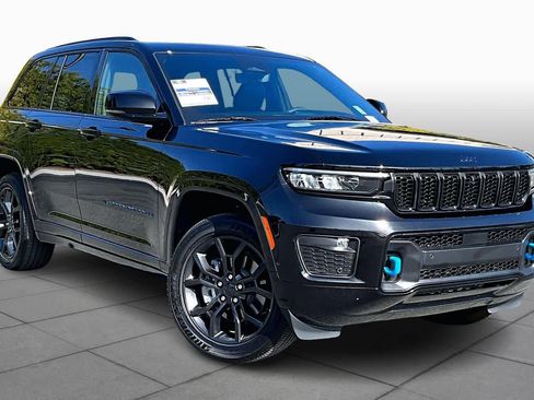 Used 2024 Jeep Grand Cherokee Limited 4xe image 2