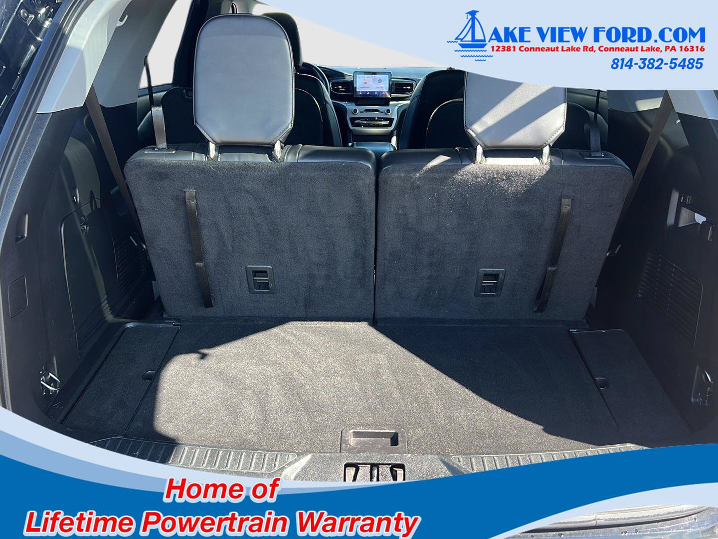 Used 2023 Ford Explorer XLT w/ Equipment Group 202A AWD/4WD image 14
