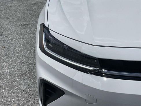 New 2025 Volkswagen Jetta Sport FWD image 11