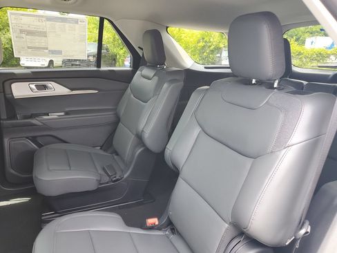 New 2026 Ford Explorer Active w/ Active Comfort Package AWD/4WD image 29
