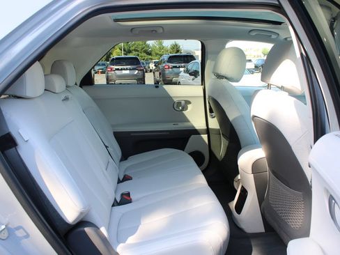 Used 2024 Hyundai Ioniq 5 Limited AWD/4WD image 13