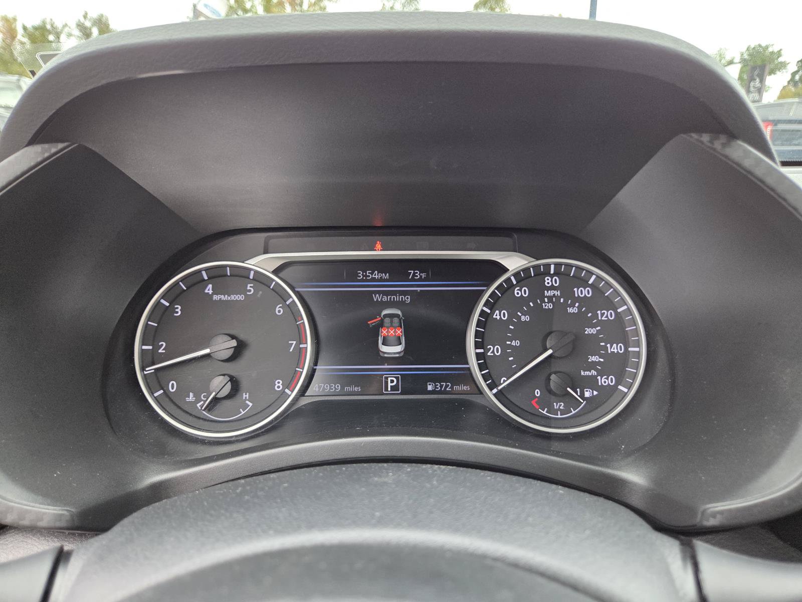 Used 2025 Nissan Sentra SV FWD image 27