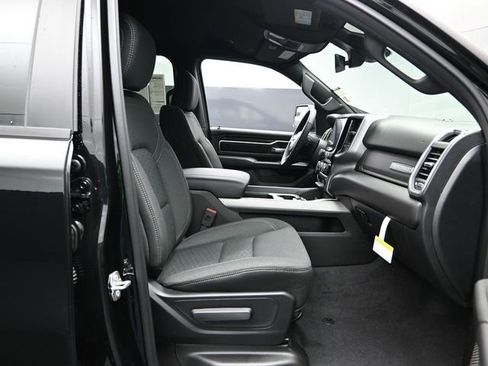 New 2026 RAM 1500 Big Horn w/ Night Edition AWD/4WD image 23