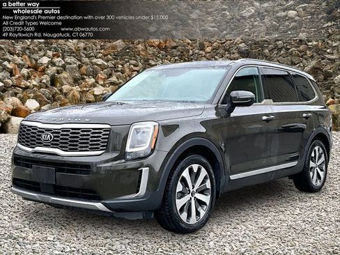 Used 2021 Kia Telluride S image 1