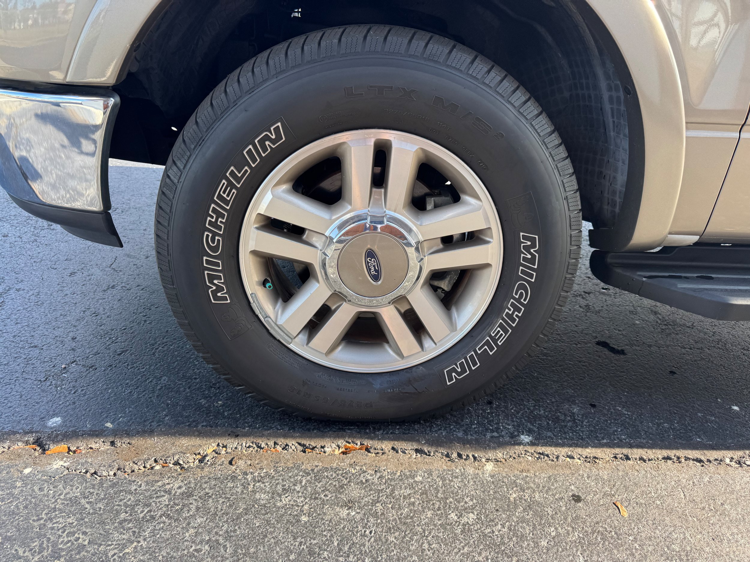 Used 2005 Ford F150 FX4 AWD/4WD image 36