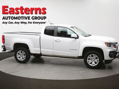 Used 2022 Chevrolet Colorado LT w/ Fleet Safety Package RWD image 45