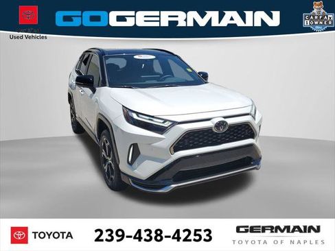 Certified 2025 Toyota RAV4 XSE w/ Premium Package AWD/4WD image 4