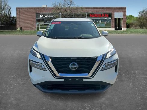 Used 2023 Nissan Rogue SV image 6