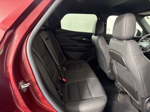 Used 2023 Chevrolet TrailBlazer RS w/ Convenience Package image 15