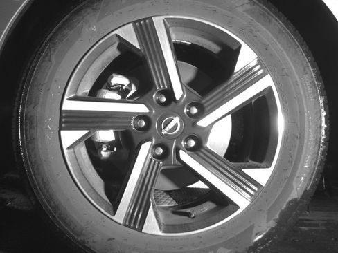 Used 2025 Nissan Sentra SV FWD image 12