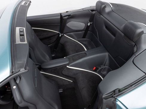 Certified 2024 Ferrari Roma Spider RWD image 37