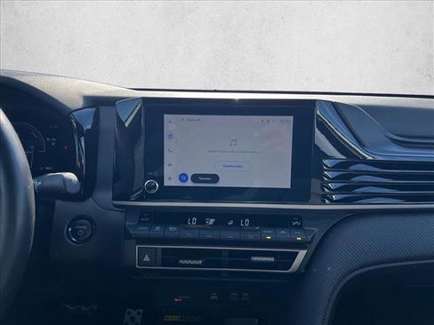 Certified 2025 Toyota Camry SE image 13