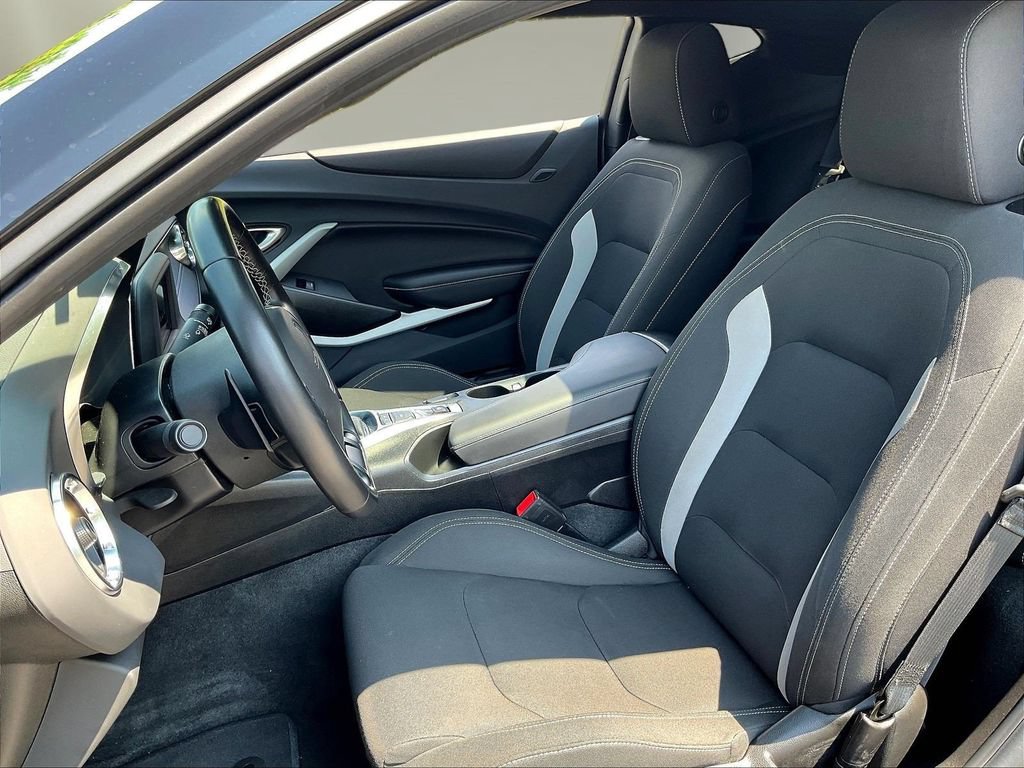 Used 2022 Chevrolet Camaro LT RWD image 21