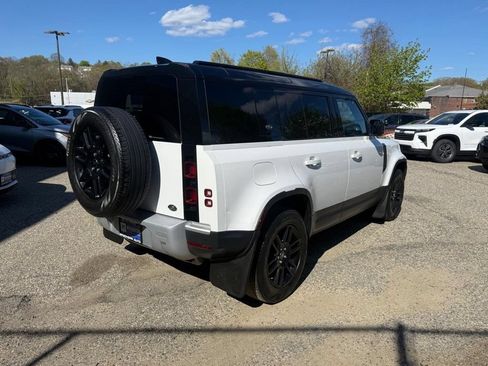 Used 2022 Land Rover Defender 110 AWD/4WD image 7