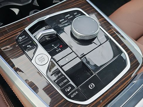 Used 2026 BMW X5 xDrive40i image 13