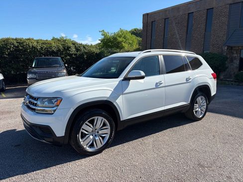 Used 2018 Volkswagen Atlas S image 1