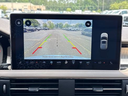 Used 2023 Lincoln Corsair FWD image 13