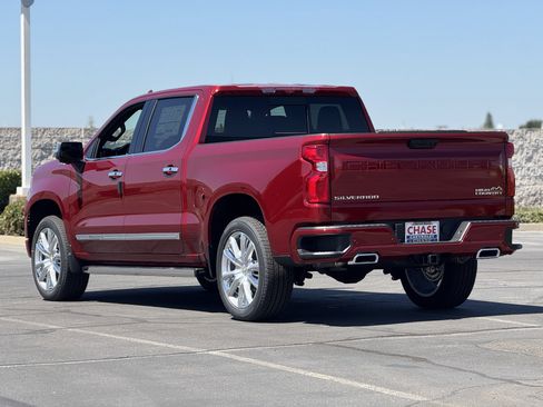 New 2025 Chevrolet Silverado 1500 High Country w/ High Country Premium Package image 4