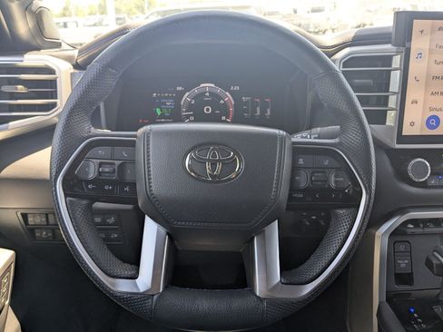 Used 2024 Toyota Tundra Platinum AWD/4WD image 19