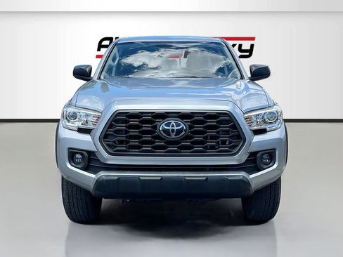 Used 2023 Toyota Tacoma SR5 AWD/4WD image 2