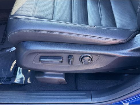 Used 2024 Honda CR-V EX-L image 15